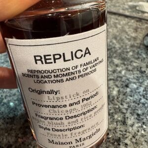 Maison margiela lisptick on